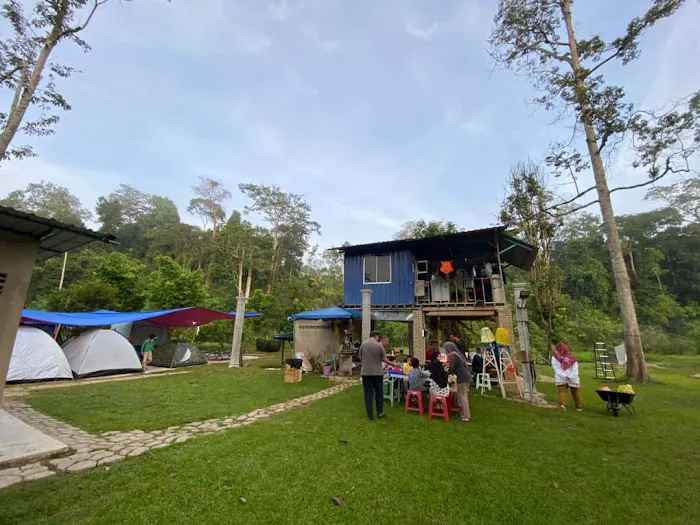 River Valley Campsite Picture 9
