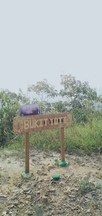 Bukit Yot Hiking Picture 2