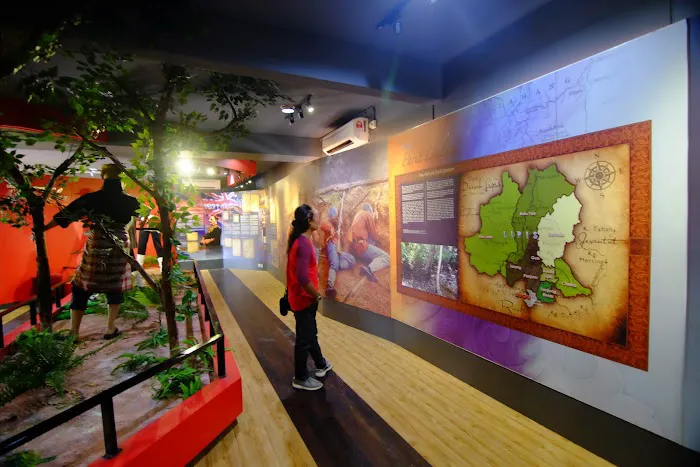 Kompleks Galeri Mat Kilau Pulau Tawar Picture 4