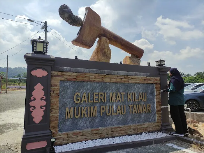 Kompleks Galeri Mat Kilau Pulau Tawar Picture 10