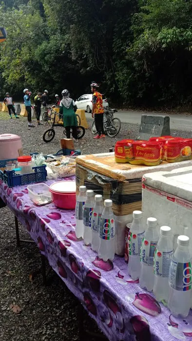 Pit Stop Cycling Paradise Picture 4