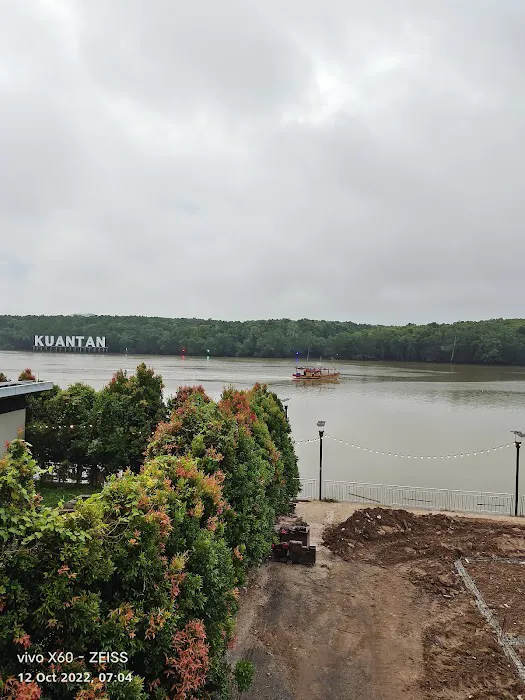 The Riverbank Hotel & Spa Picture 6
