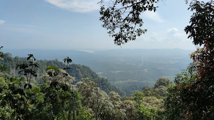 Raka Hill Picture 6