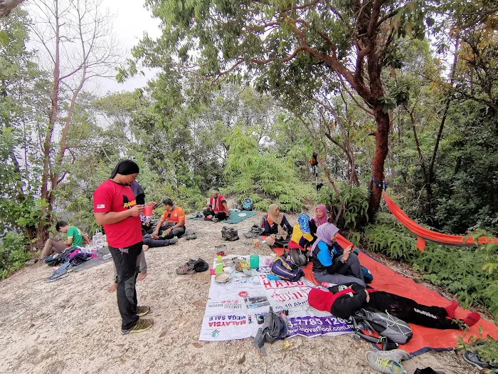 Raka Hill Picture 10