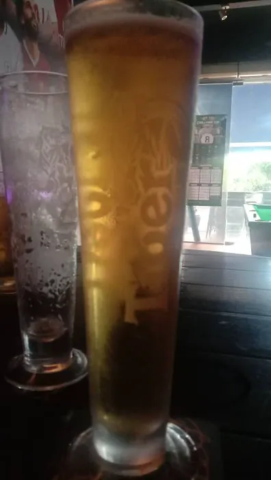 In Out Sports Bar Picture 2