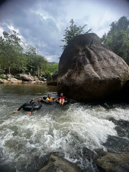 D'Kasai Riverside (monkey rock) Picture 8