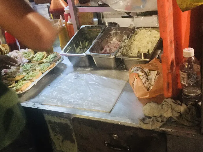 Burger Station Picture 4
