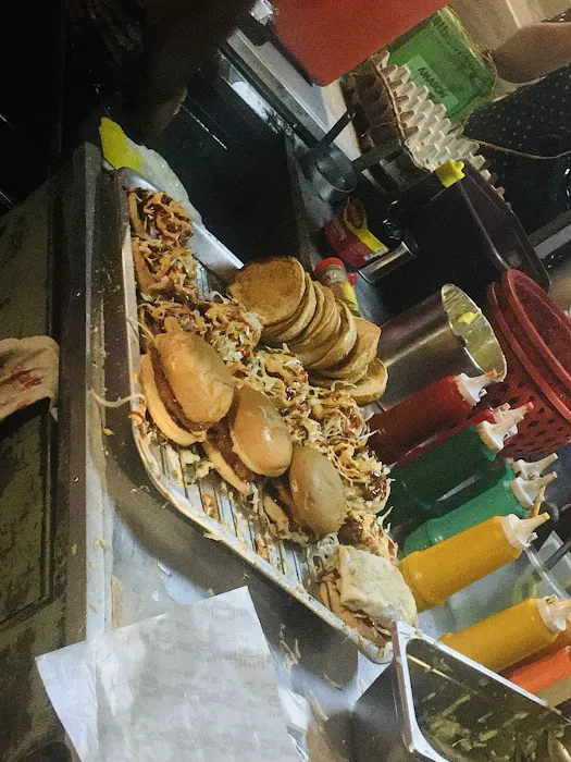 Burger Station Picture 3