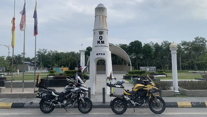 0 km Kuala Selangor Picture 2