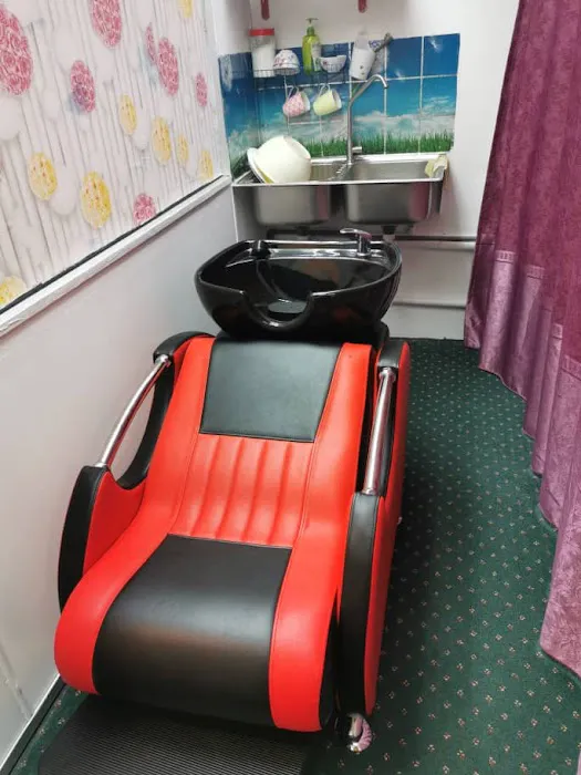 Na'Tasha Beauty Studio Picture 2