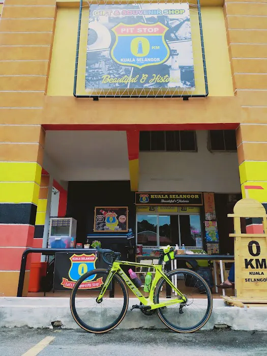 0 km Kuala Selangor Picture 4