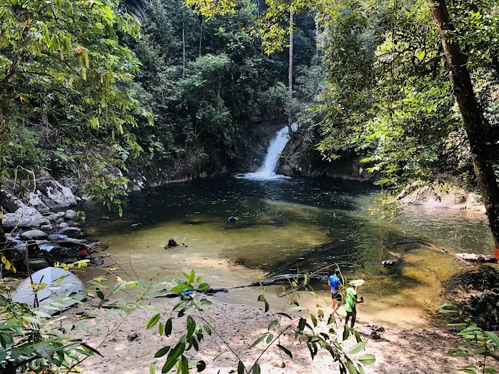 Lata Hammer Waterfall Picture 1