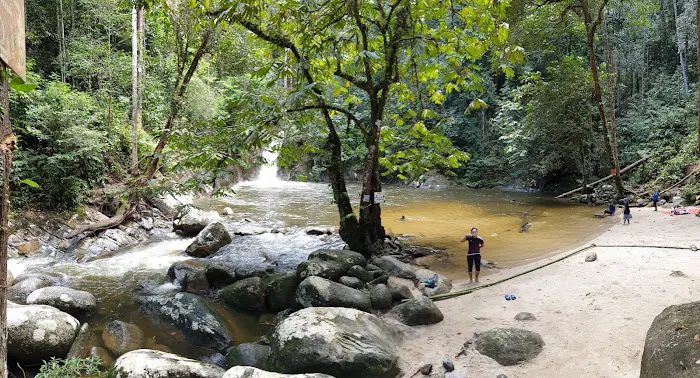 Lata Hammer Waterfall Picture 2