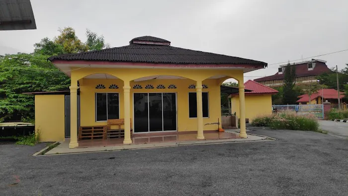 Surau Komplex Kuala Selangor Picture 1