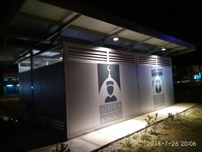 Surau Shell Kuala Selangor Picture 1