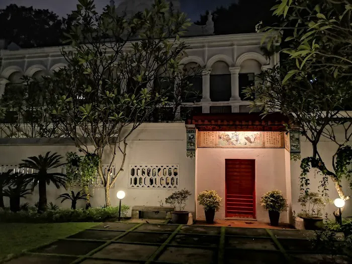Loke Yew's Mansion Picture 8