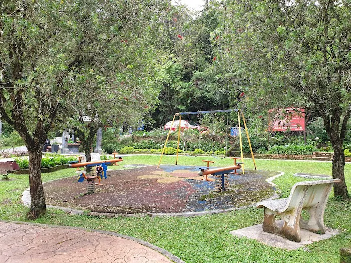 Taman Lady Guillemard Picture 6