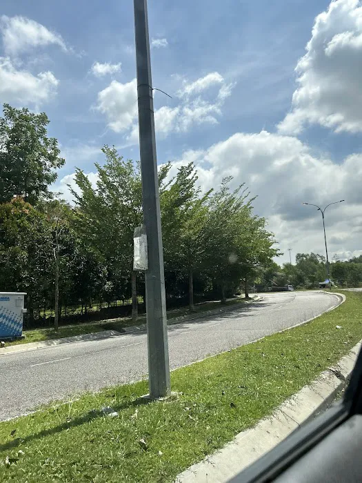Seri Hijau Damai Roundabout Picture 3