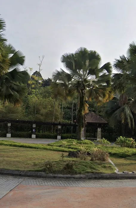 Seri Hijauan Roundabout Picture 1