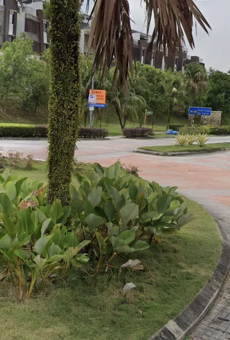 Seri Hijauan Roundabout Picture 4