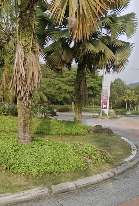Seri Hijauan Roundabout Picture 6
