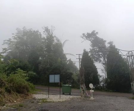 Camp Site Sebelah Istana