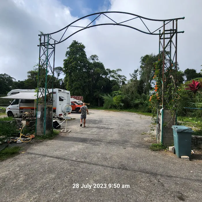 Camp Site Sebelah Istana Picture 4