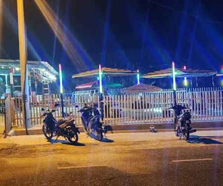 JOM LEPAK CAFE MEKYAH Agropolitan Gahai 27650 Kuala Lipis Pahang