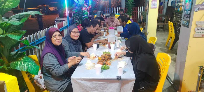 JOM LEPAK CAFE MEKYAH Agropolitan Gahai 27650 Kuala Lipis Pahang Picture 7