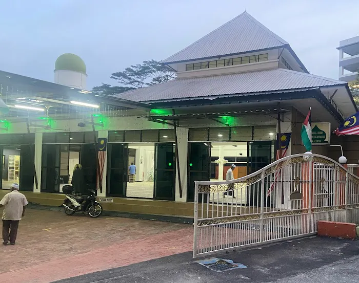 Surau Jumaat Al Hijrah Picture 3