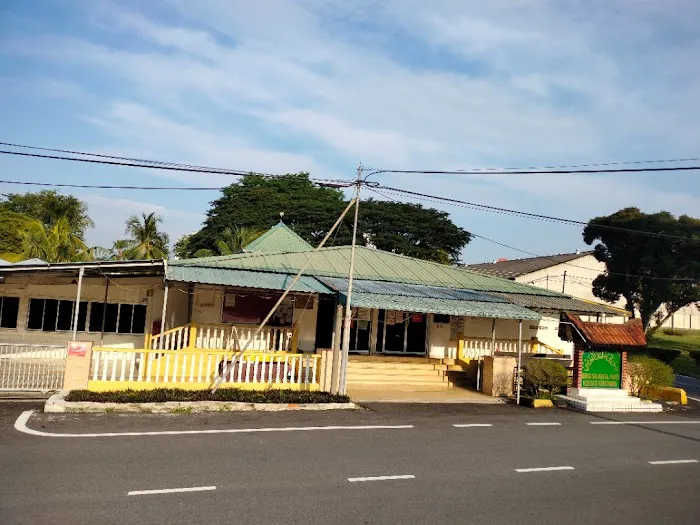 Surau Salman Al-Farisi Picture 4