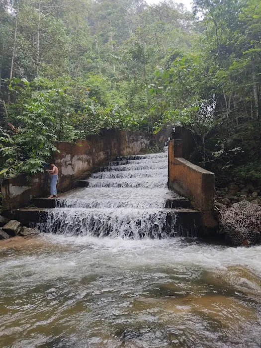 Ulu Yam Waterfall Picture 10