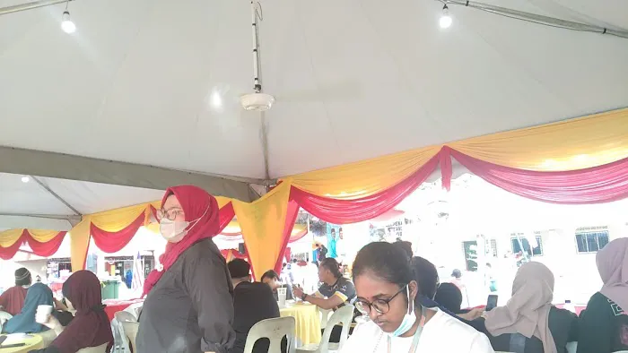 Dataran Kompleks Penghulu Mukim Kuang Picture 6