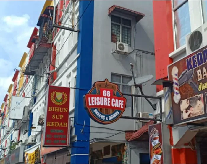 Leisure 68 cafe Picture 4