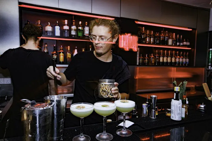 Parlour Bar Picture 6