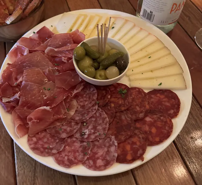 Pinchos Tapas Bar Picture 2