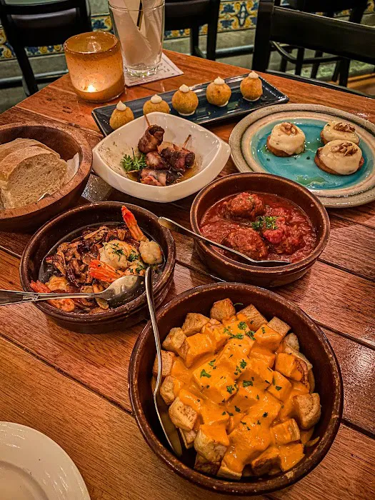 Pinchos Tapas Bar Picture 8