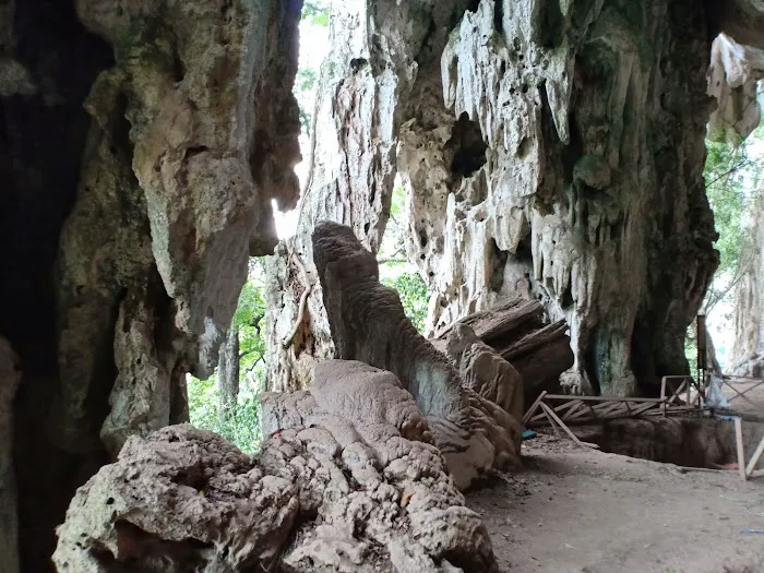 Gunung Senyum Recreational Forest Picture 1