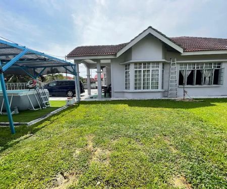 MAI-U HOMESTAY