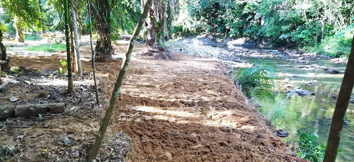 Sungai yeh (batu dinding campsite) Picture 6
