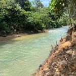 Sungai yeh (batu dinding campsite)