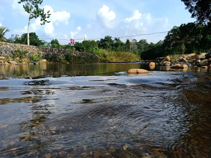 Rekreasi Air Kuala Sentul (Sungai Weh) Maran Picture 7