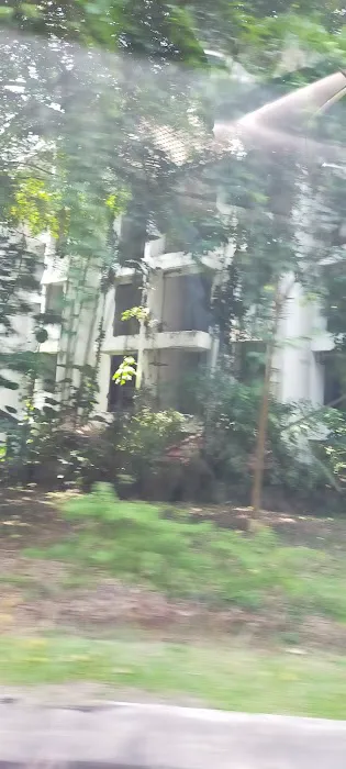 Abandoned Duta Vista Hotel Picture 3