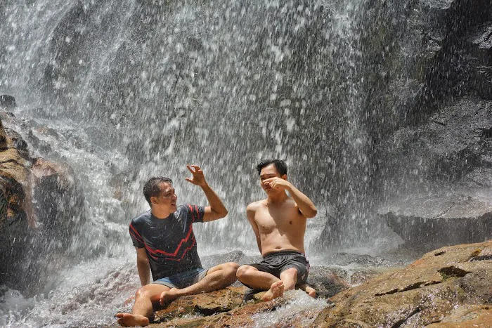 Waterfall Lata Gapi Trailhead Picture 6