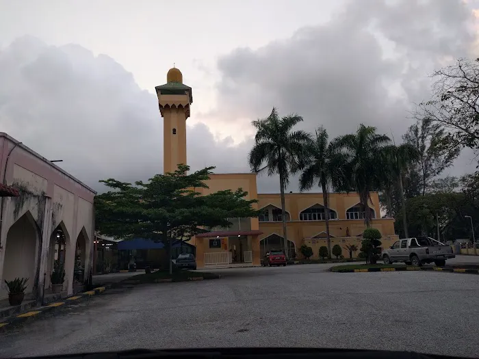 Sungai Buloh New City Mosque (Main Mosque) Picture 1