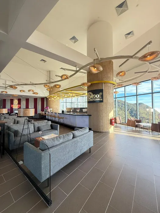 Cloof Premium Lounge Picture 5
