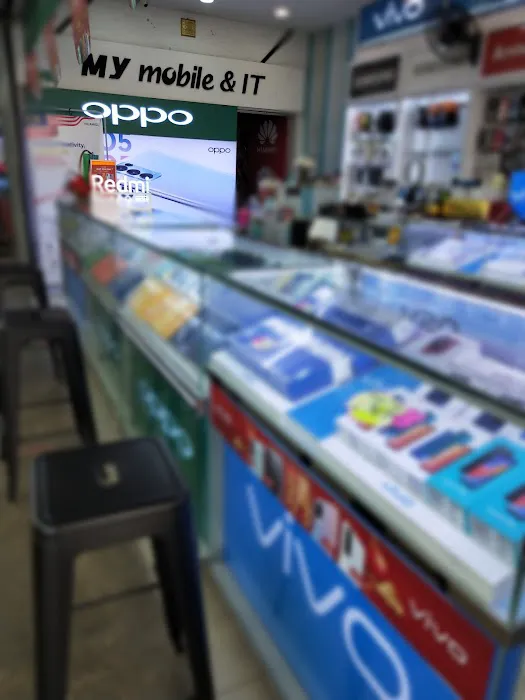 IPHONE STORE @ MY MOBILE Picture 4