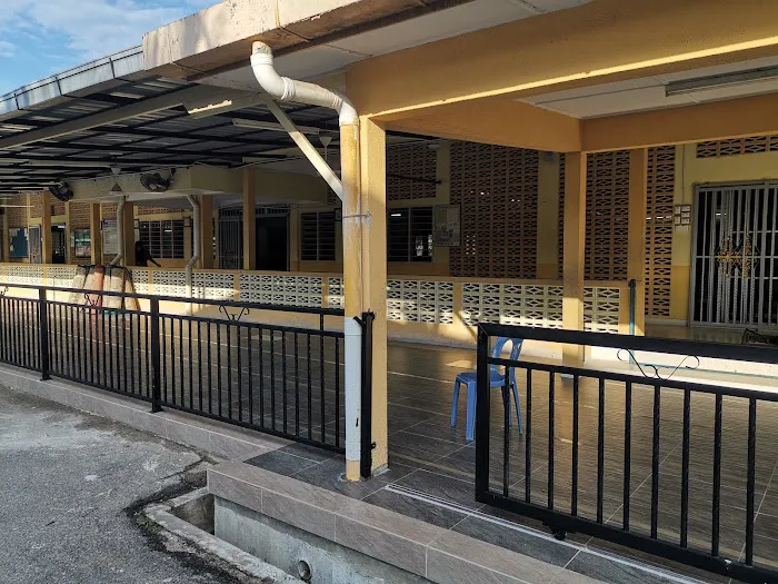 Surau Kampung Gemeti Picture 1