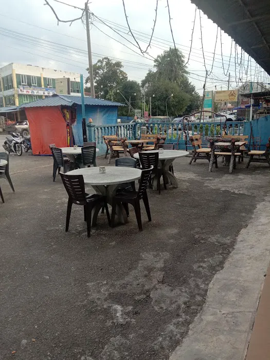 RESTORAN MH MAULANA DAUN PISANG Picture 3