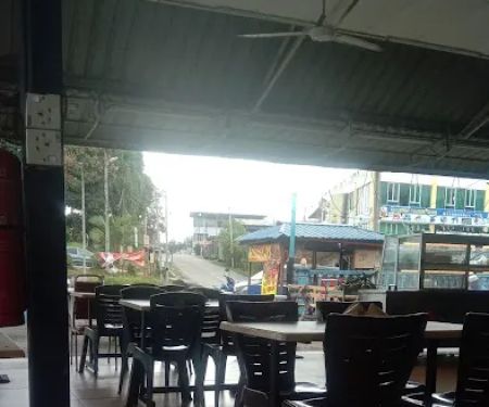 RESTORAN MH MAULANA DAUN PISANG